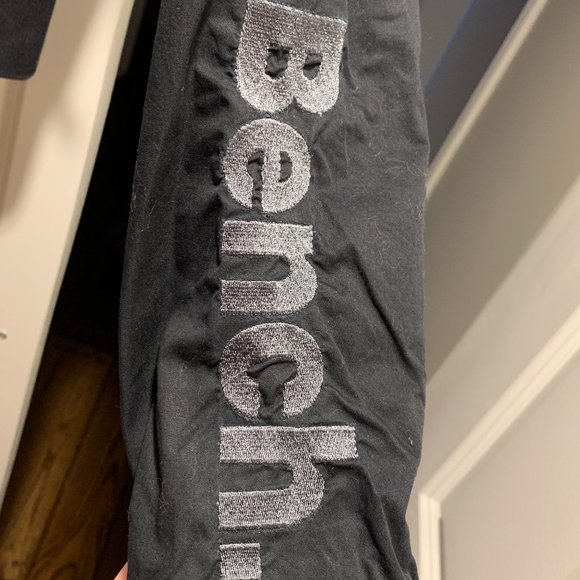 Bench black Spring/Fall jacket | Size small - Picture 3 of 3